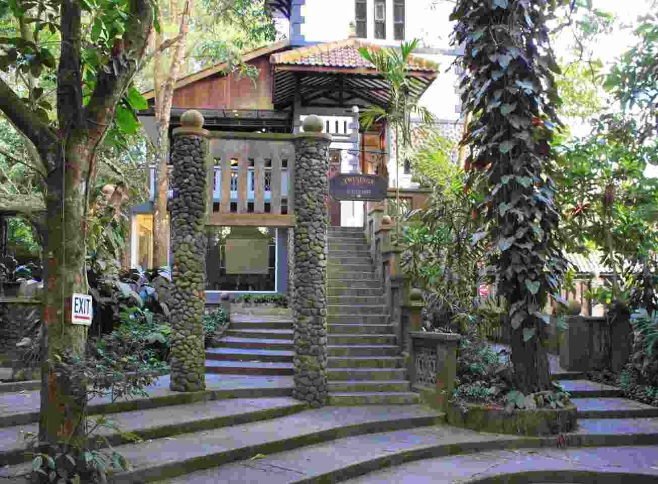 Museum Ullen Sentalu - 10 Destinasi Liburan Sekolah di Jogja