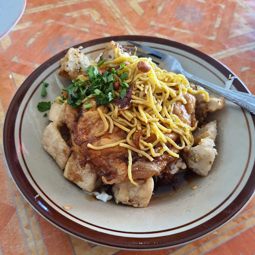 Tahu Kupat Sido Mampir - Wisata Kuliner Solo