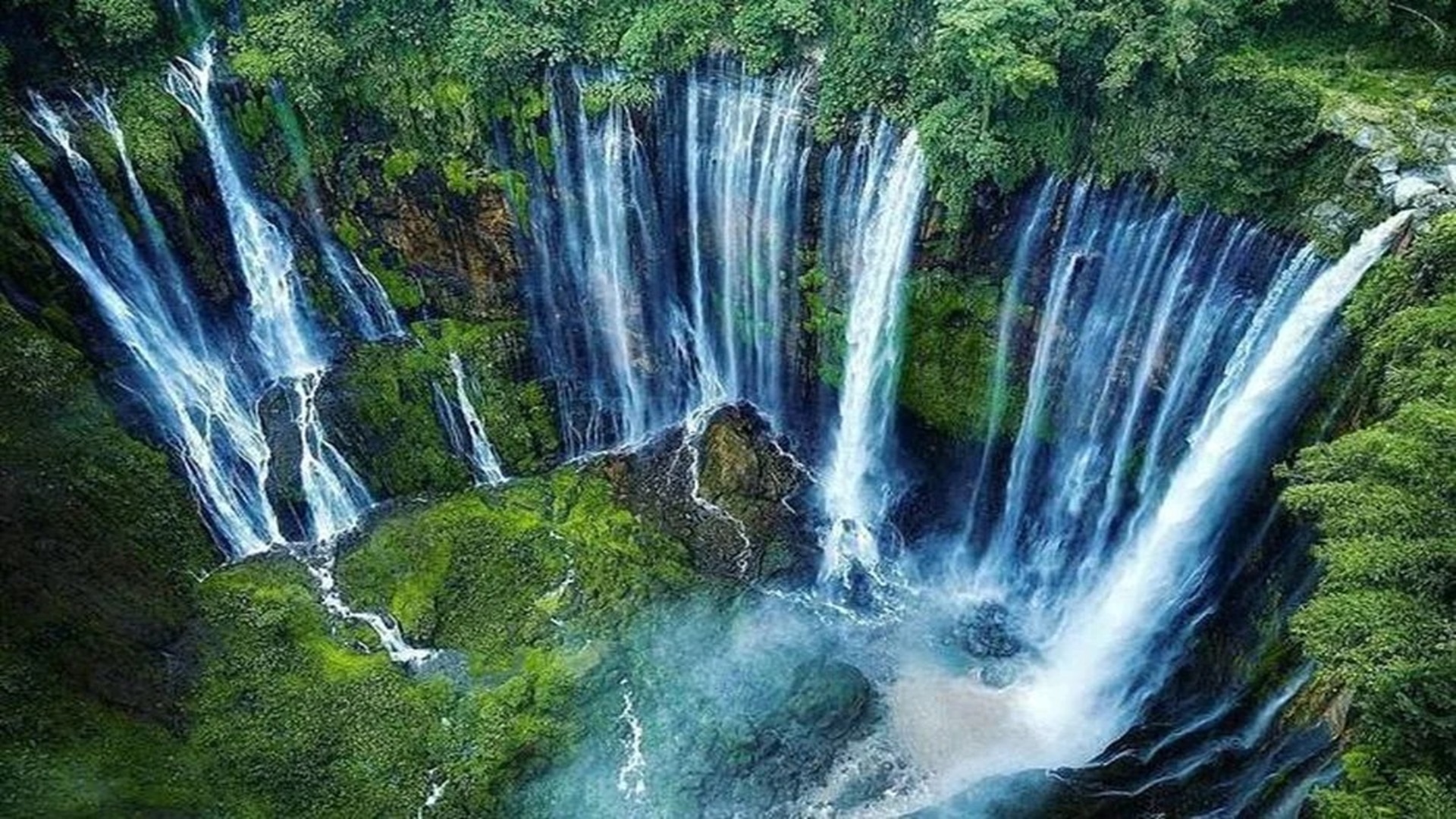 Air Terjun Tumpak Sewu: Pesona Alam & Petualangan di Lumajang