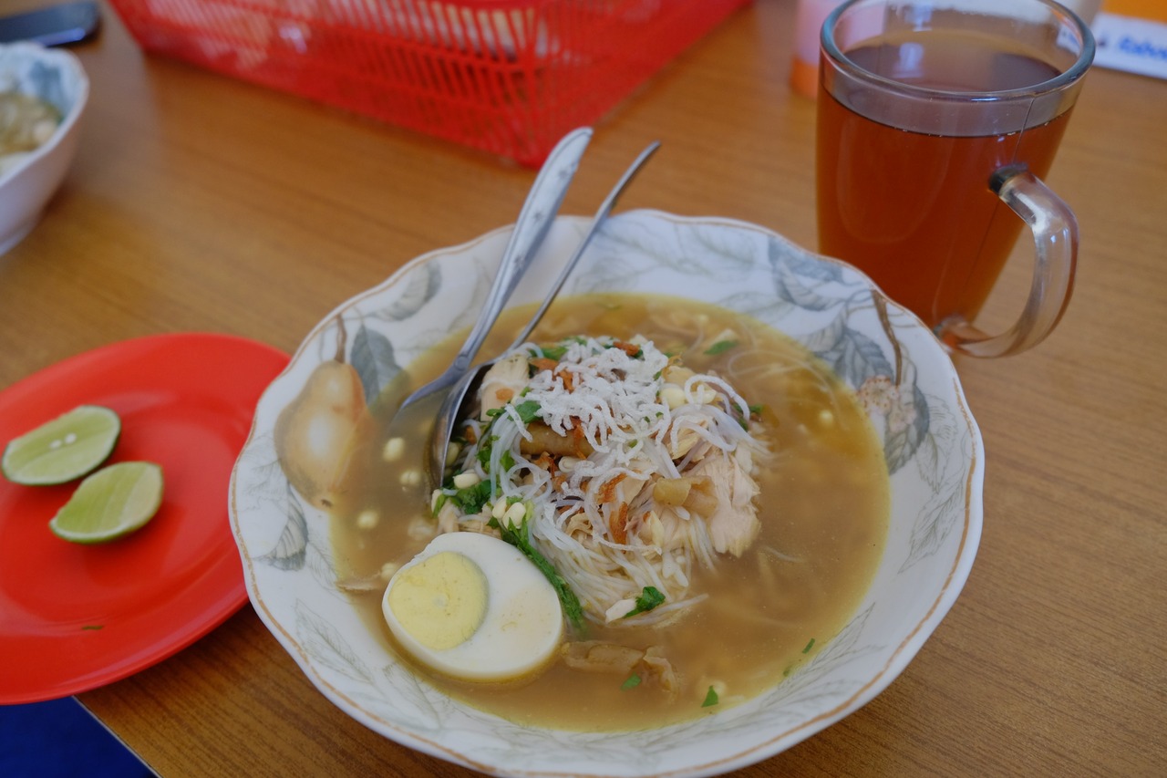 Wisata Kuliner Kediri - Soto Ayam Pakelan