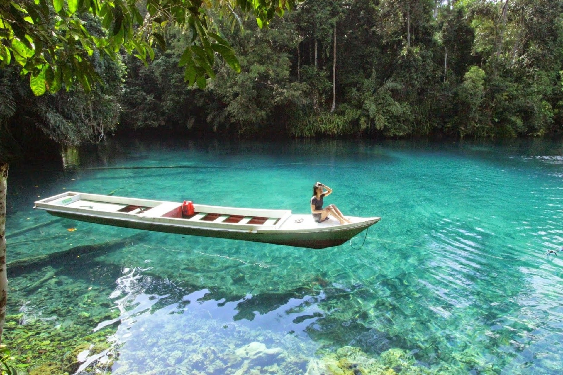 Temukan Keindahan: 10 Wisata Tersembunyi di Indonesia