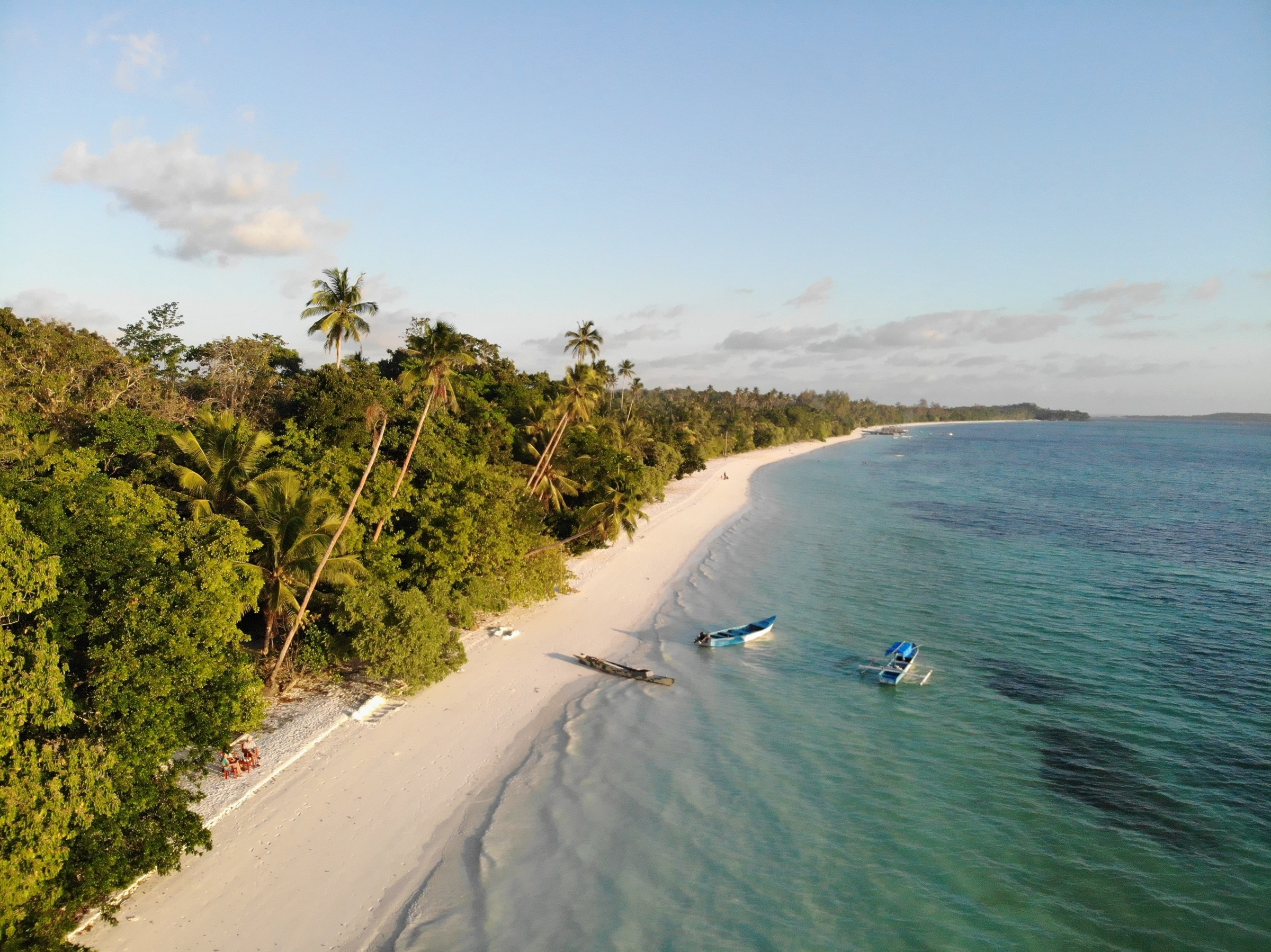Destinasi Wisata Unik di Indonesia yang Wajib Kamu Datangi