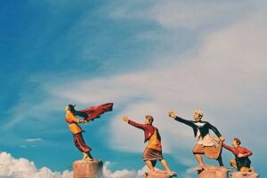 Festival Bau Nyale: Keajaiban Budaya Sasak di Pantai Lombok